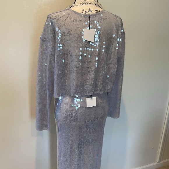 NWT 🎀Zara Silver Sequin Set🎀
🥳HOST PICK🥳 - Picture 4 of 5